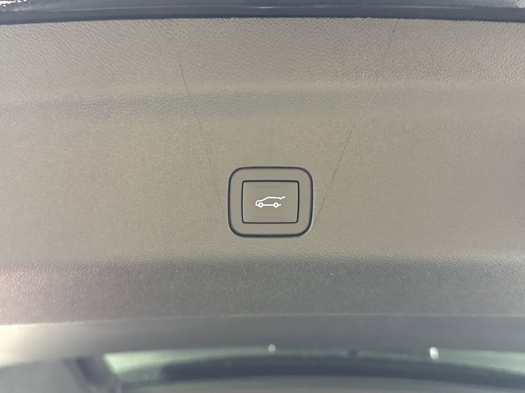 new 2025 GMC Yukon car, priced at $97,789