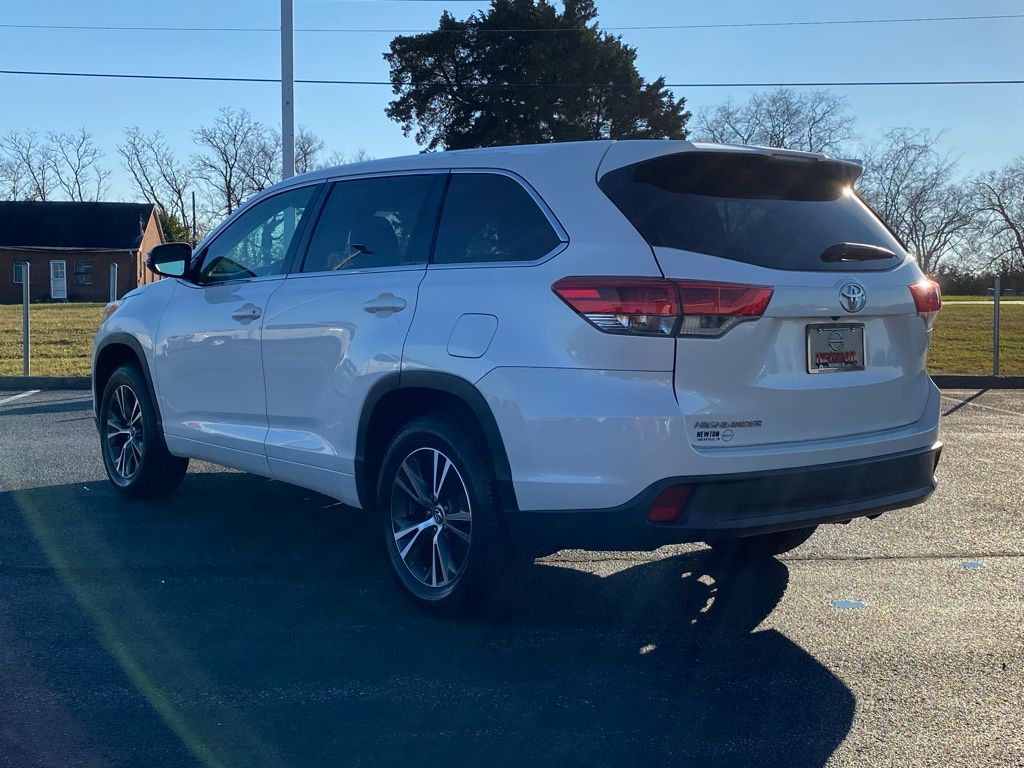 used 2018 Toyota Highlander car, priced at $16,500