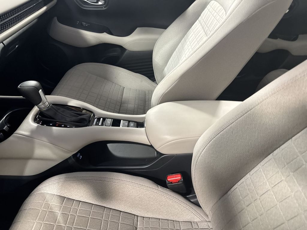 used 2024 Honda HR-V car, priced at $26,524