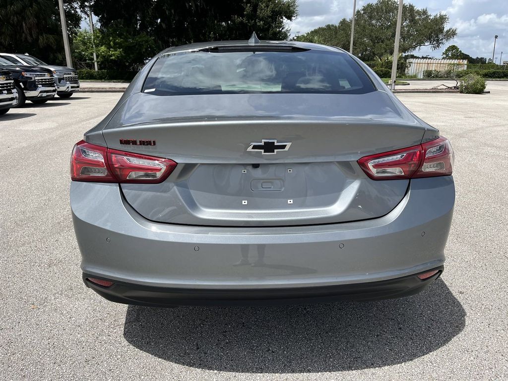 new 2025 Chevrolet Malibu car, priced at $31,790