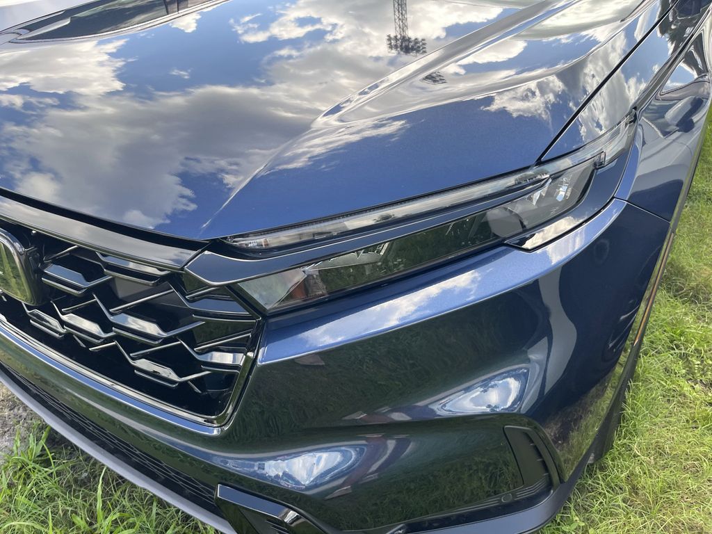 used 2025 Honda CR-V Hybrid car, priced at $35,992