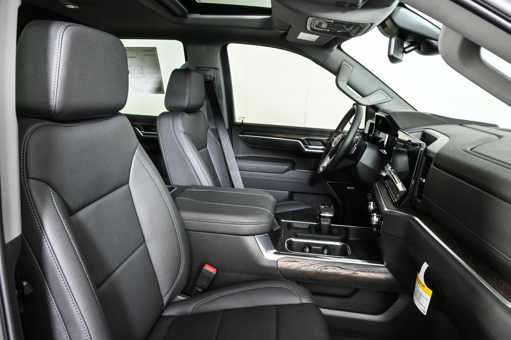 new 2025 GMC Sierra 1500 car, priced at $57,820