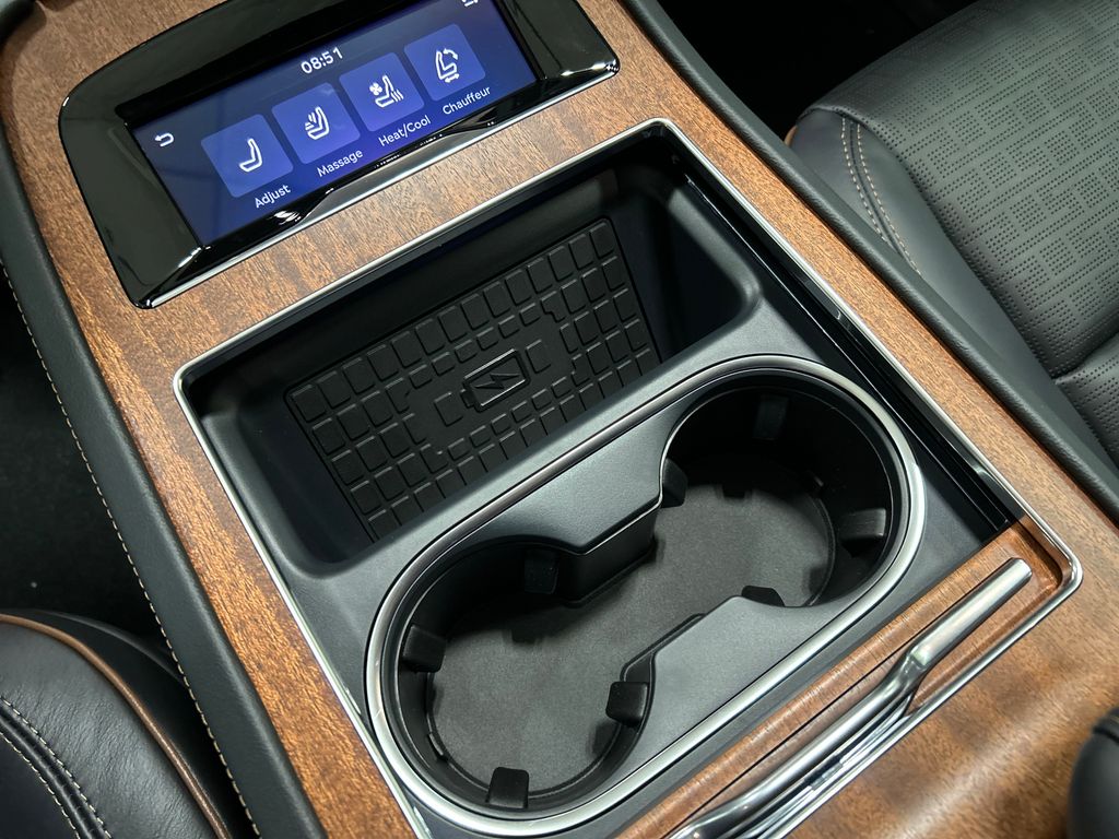 new 2025 Lincoln Navigator car, priced at $121,730