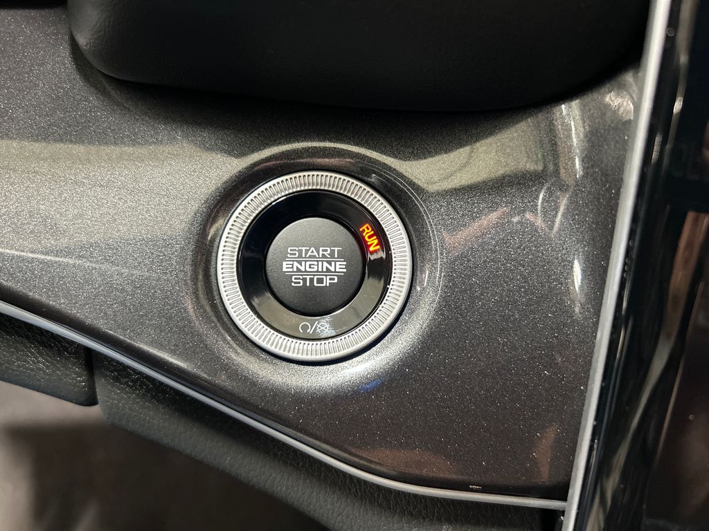 used 2021 Jeep Grand Cherokee L car, priced at $30,454
