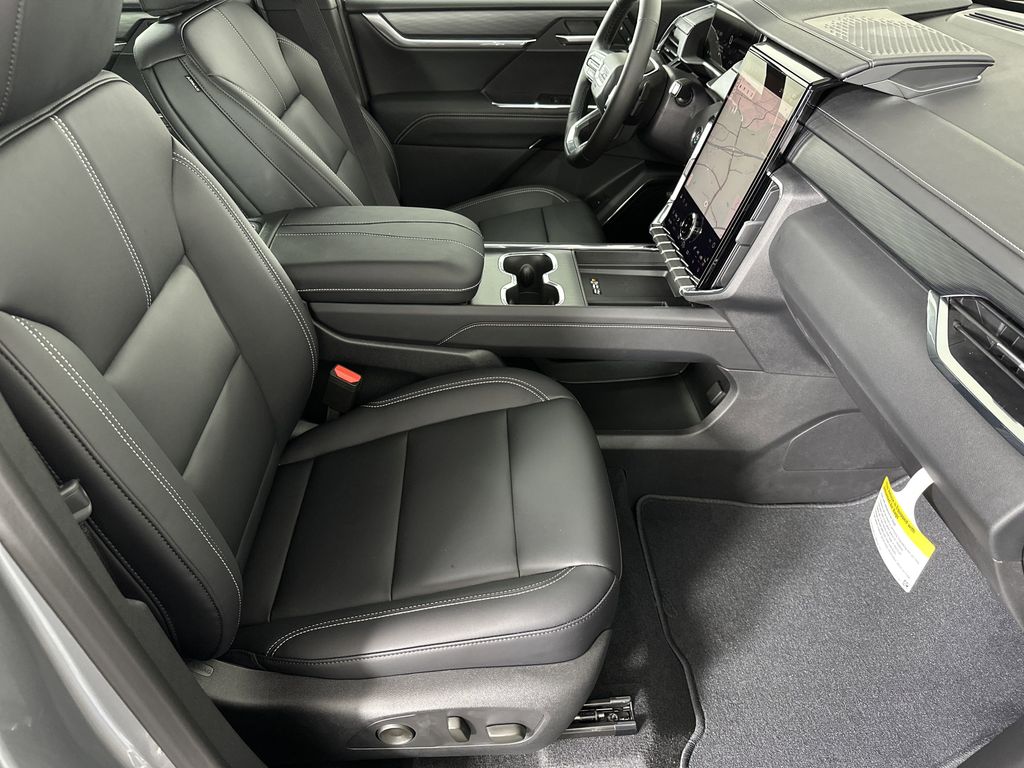 new 2025 GMC Acadia car, priced at $50,624