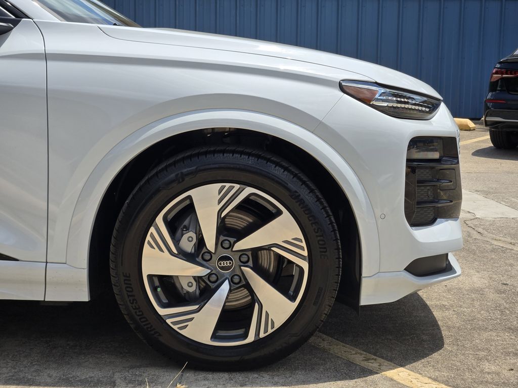 new 2025 Audi Q6 e-tron car, priced at $77,750