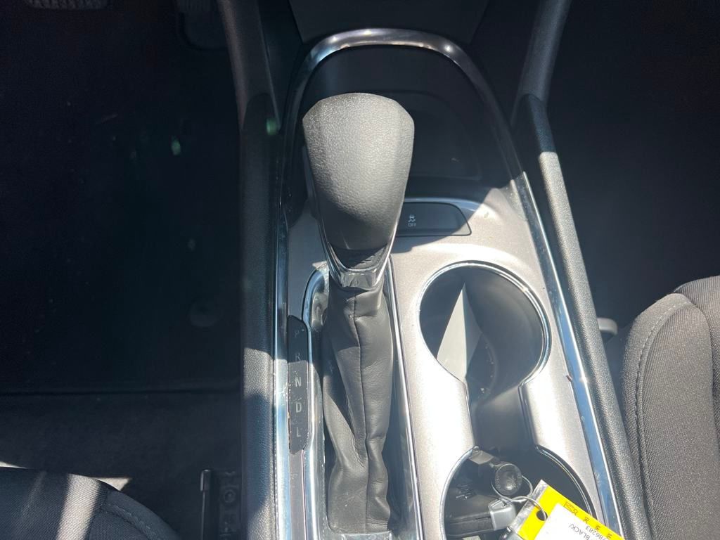 used 2023 Chevrolet Malibu car, priced at $18,400