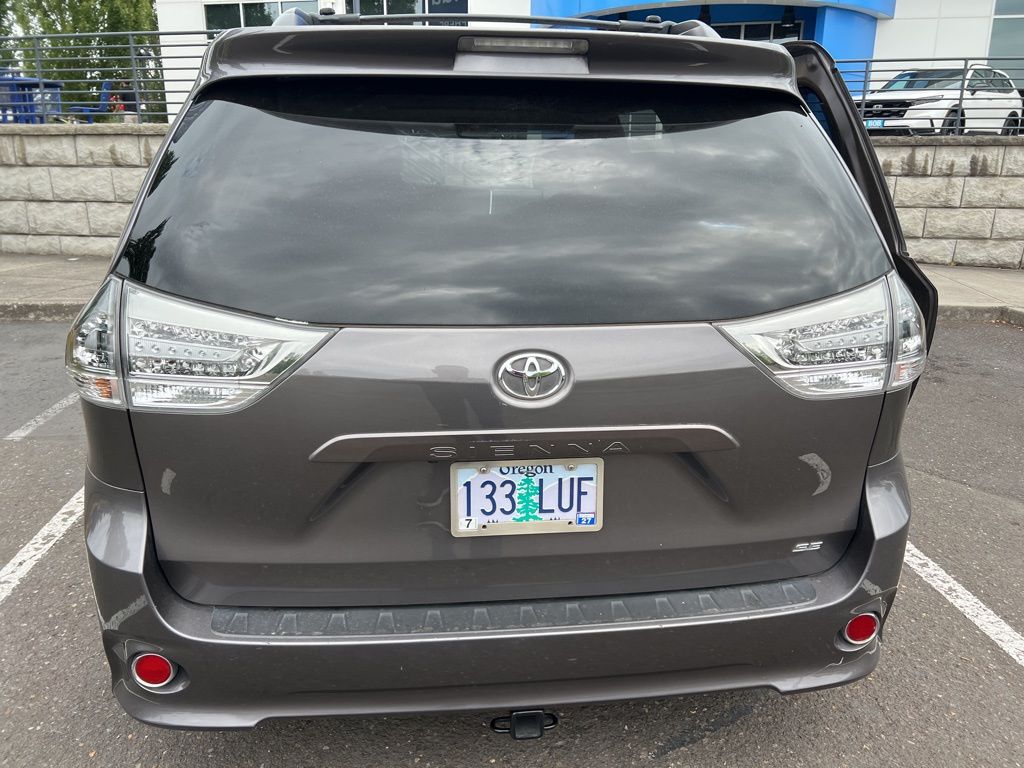 used 2016 Toyota Sienna car, priced at $23,684