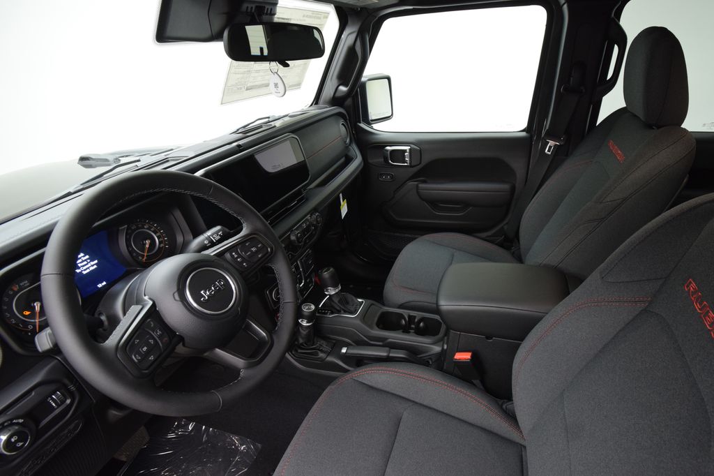 new 2025 Jeep Gladiator car, priced at $49,005