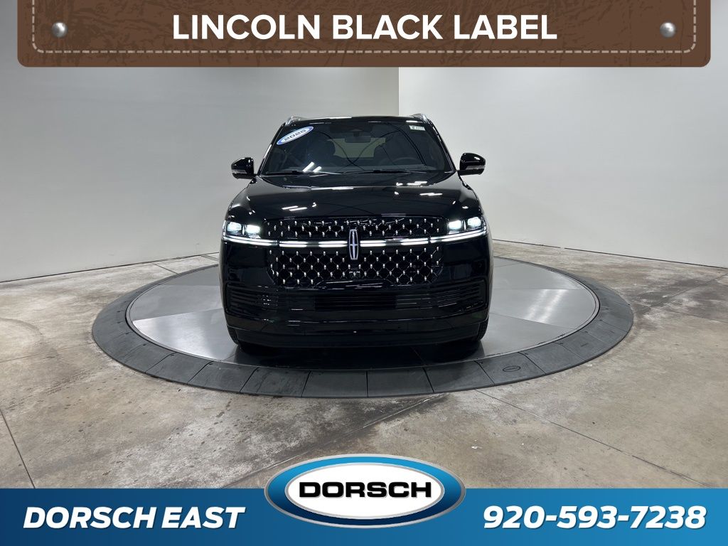 new 2025 Lincoln Navigator L car, priced at $122,545