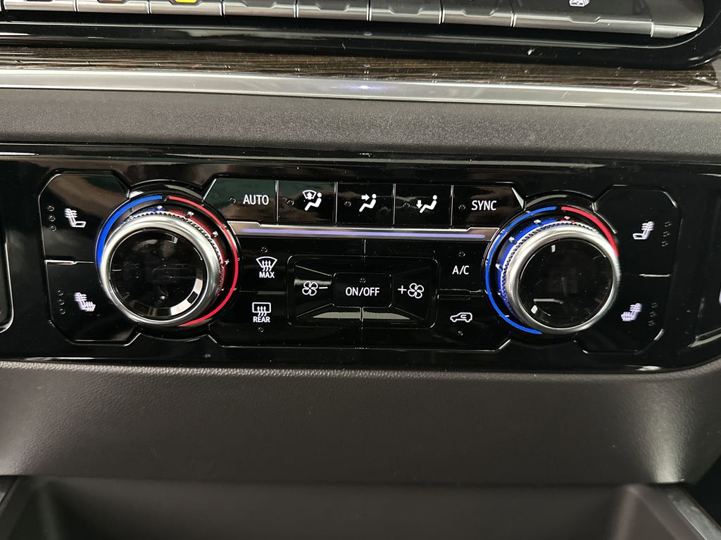 new 2025 GMC Sierra 1500 car, priced at $60,224