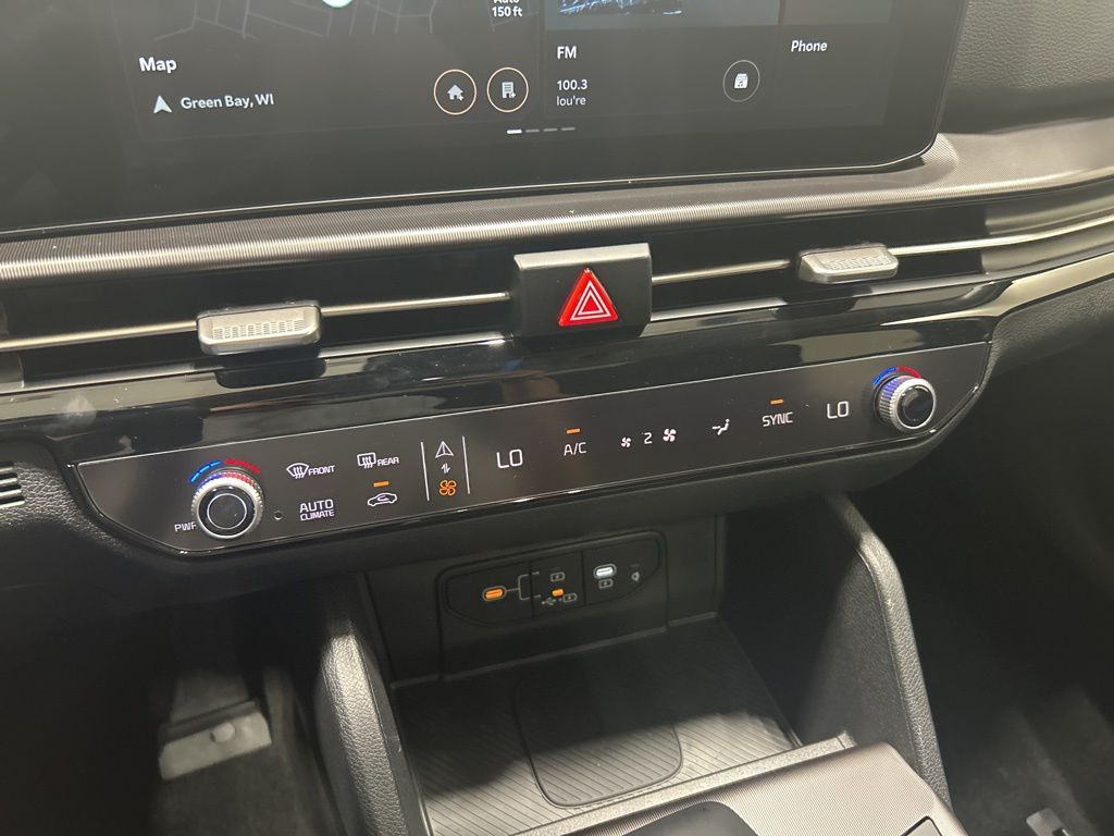 new 2026 Kia Sportage car, priced at $37,682