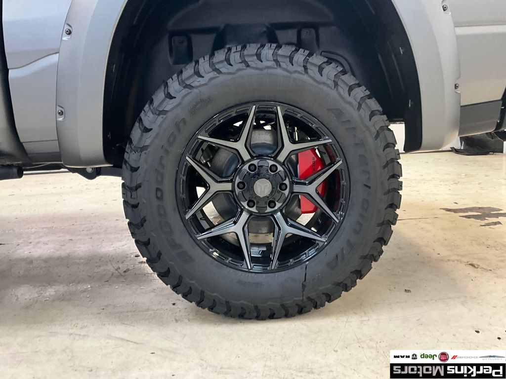 new 2025 Ram 1500 car, priced at $80,702