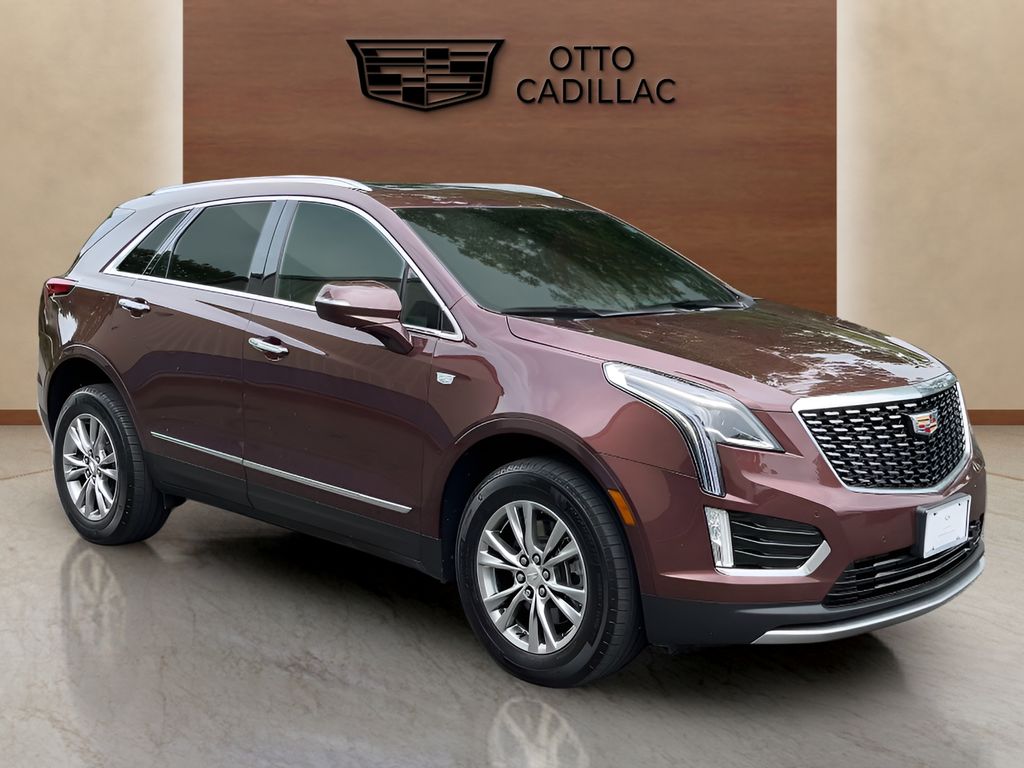 used 2022 Cadillac XT5 car, priced at $34,800