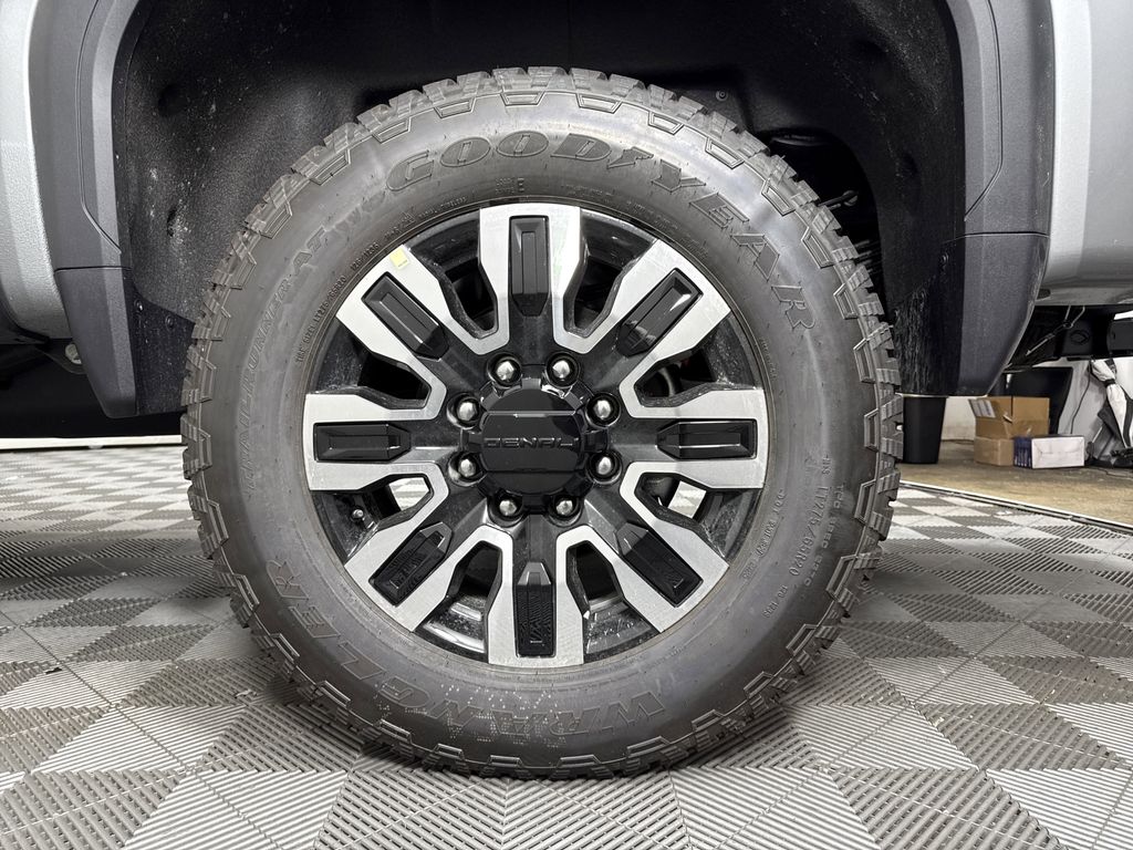 new 2025 GMC Sierra 2500HD car, priced at $94,014
