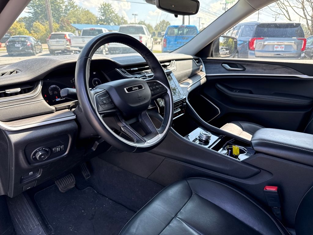 used 2021 Jeep Grand Cherokee L car, priced at $27,490