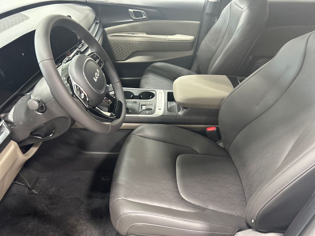 new 2026 Kia Carnival car, priced at $41,185