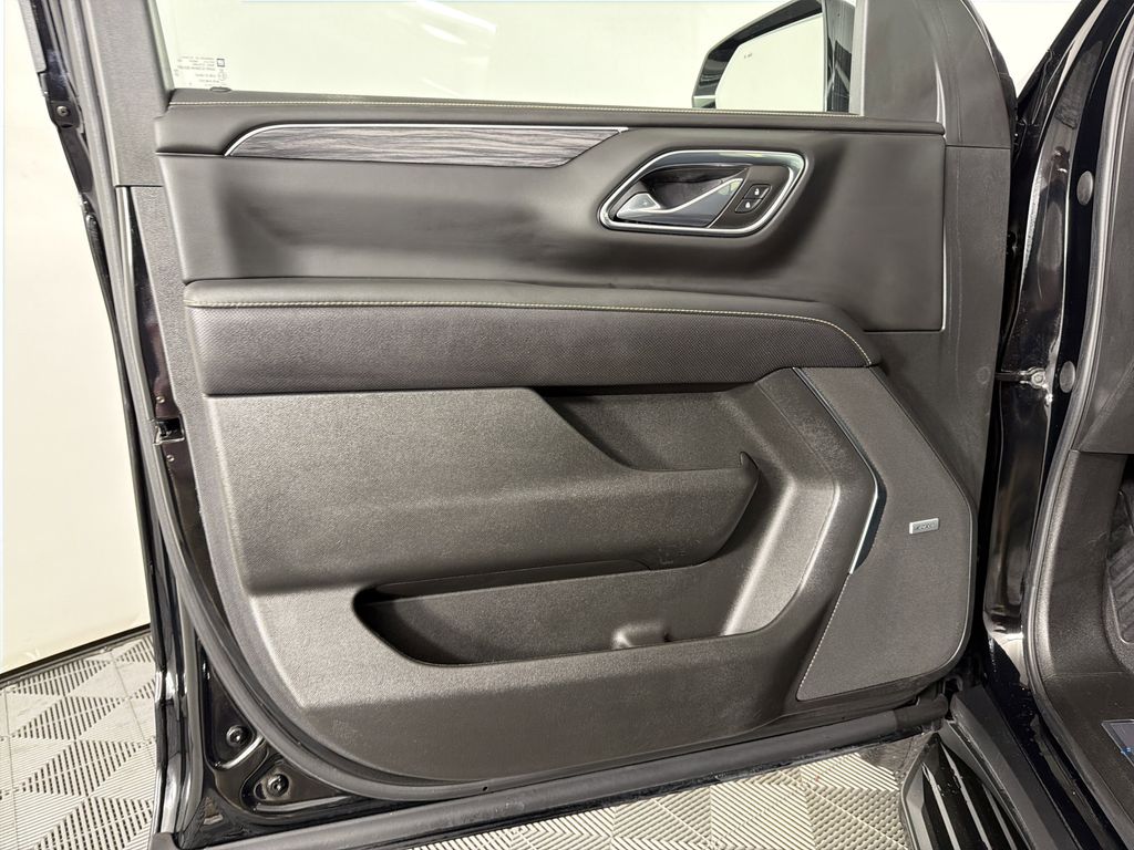 used 2023 GMC Yukon car, priced at $59,893