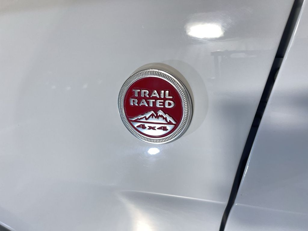 used 2019 Jeep Grand Cherokee car, priced at $23,993