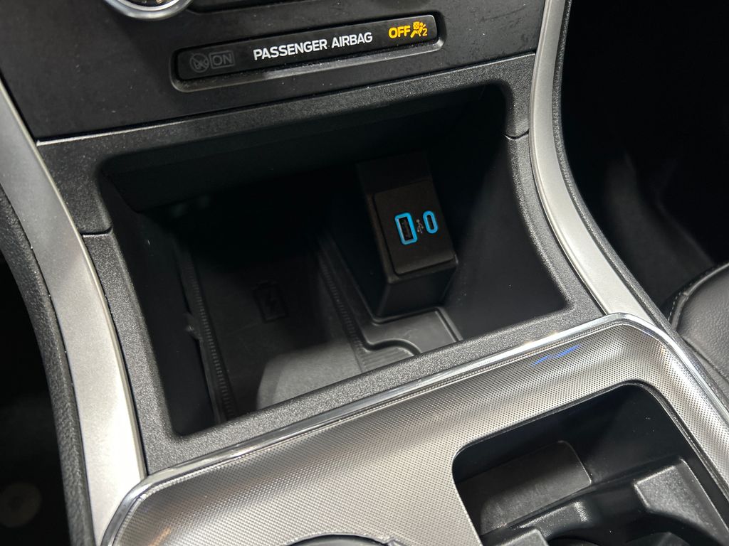 used 2022 Ford Edge car, priced at $27,165