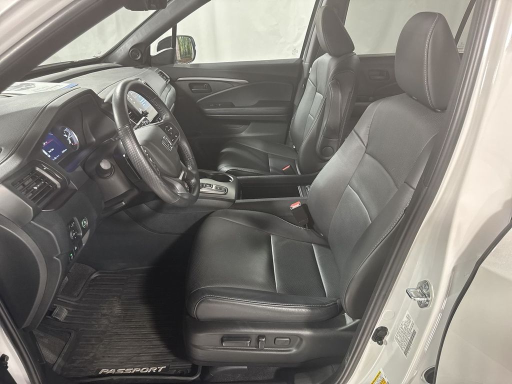 used 2023 Honda Passport car, priced at $35,633