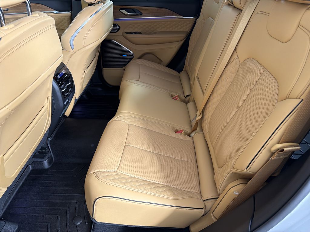 used 2025 Jeep Grand Cherokee car, priced at $53,195