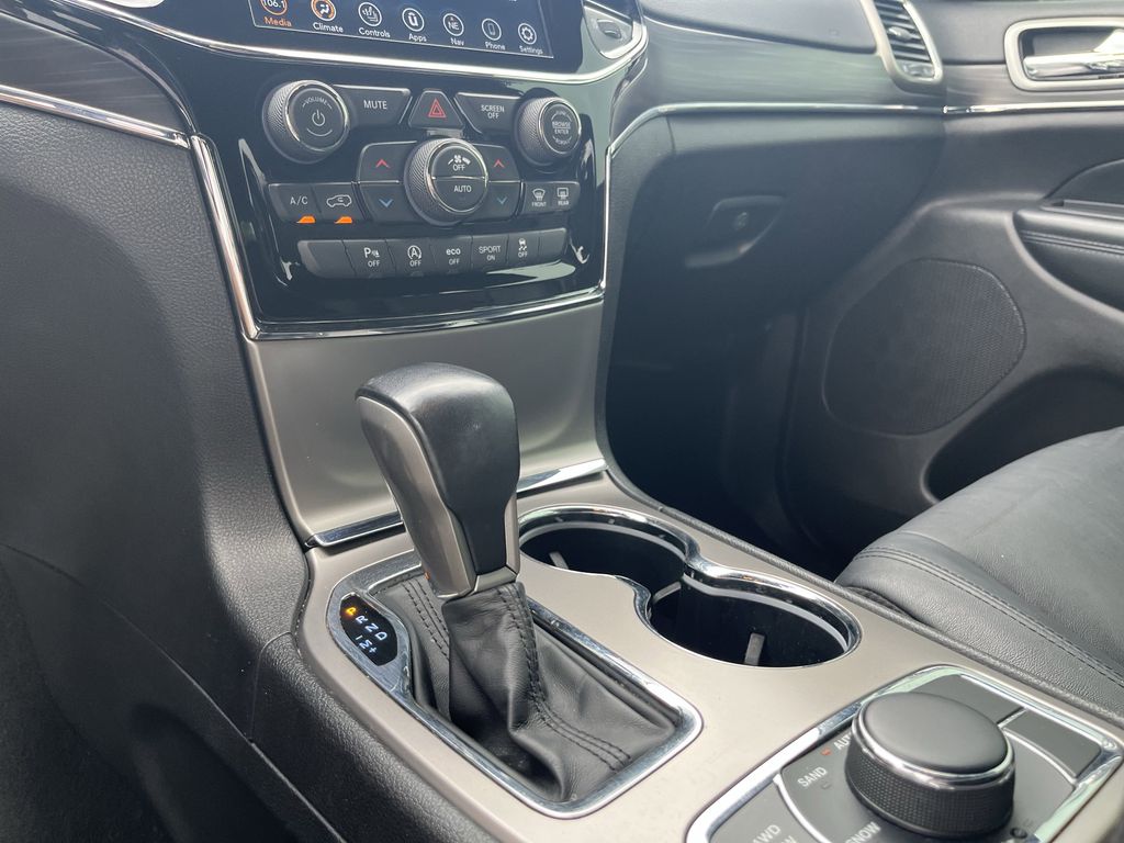 used 2021 Jeep Grand Cherokee car, priced at $19,911