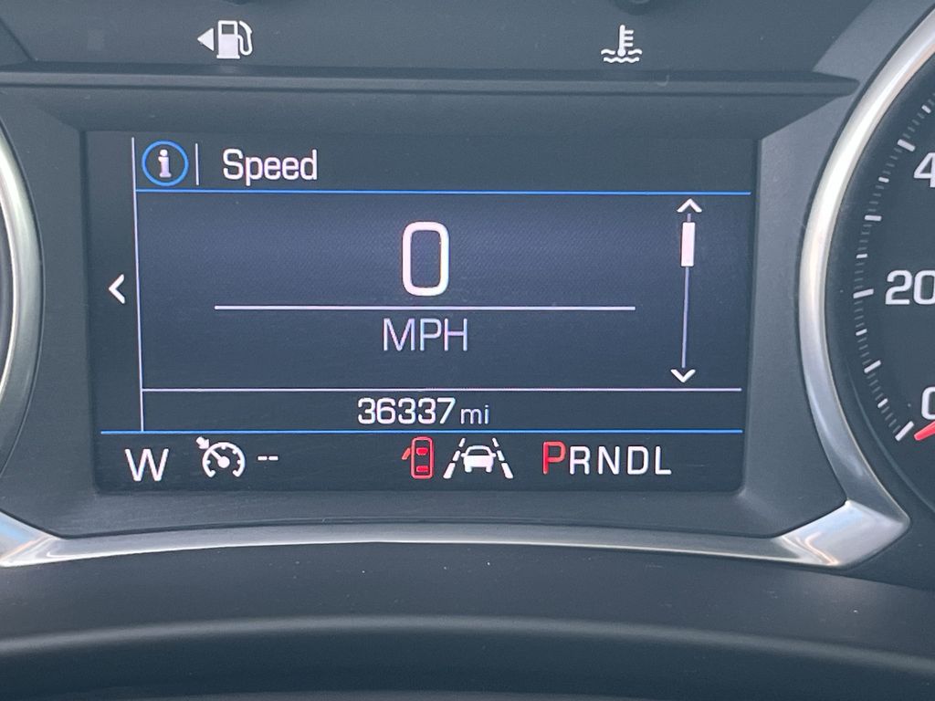 used 2022 Chevrolet Equinox car, priced at $20,991