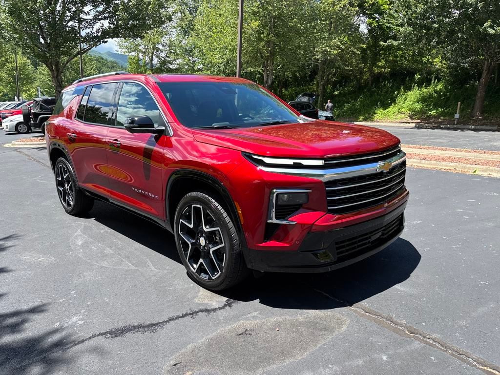 new 2025 Chevrolet Traverse car, priced at $59,290