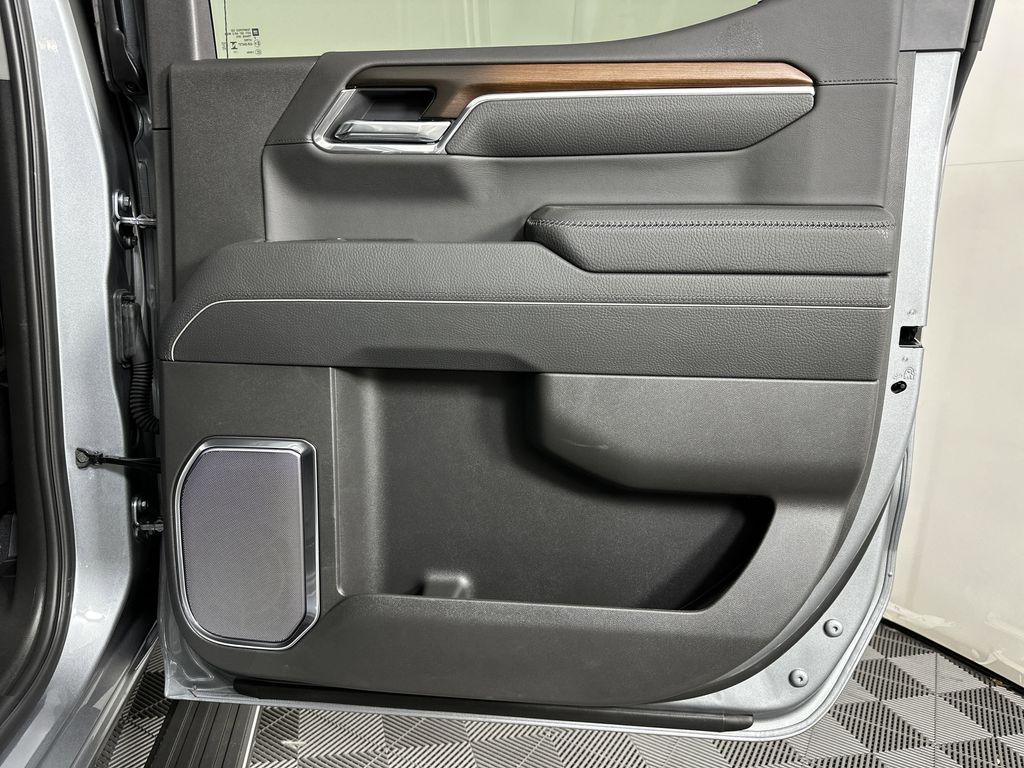 new 2025 GMC Sierra 1500 car, priced at $68,494