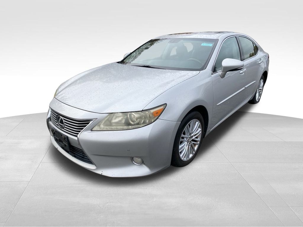 used 2013 Lexus ES car, priced at $11,500