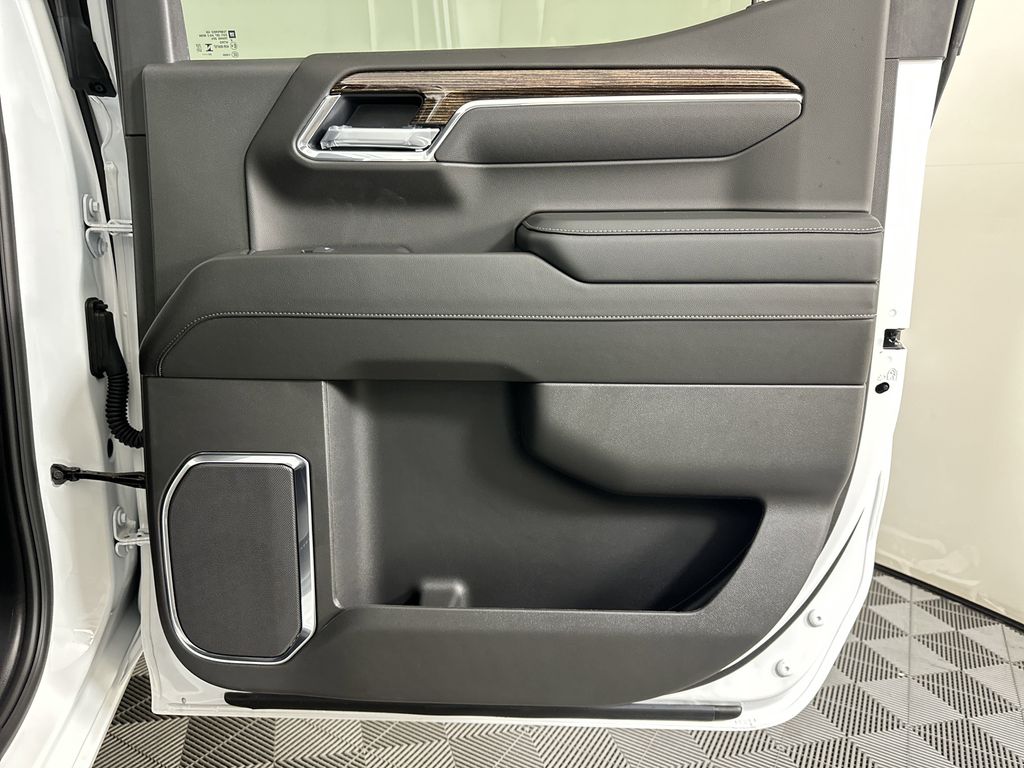 new 2025 GMC Sierra 1500 car, priced at $50,790
