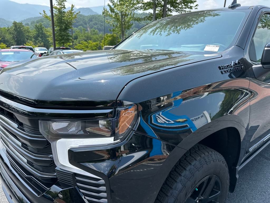 new 2025 Chevrolet Silverado 1500 car, priced at $59,990