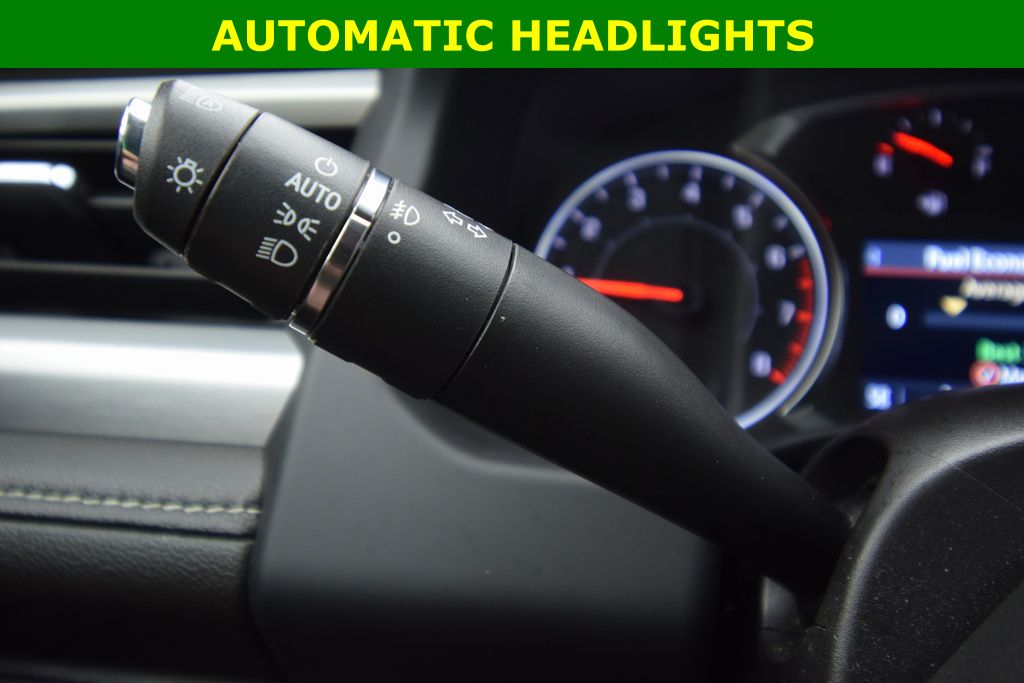 used 2023 GMC Acadia car, priced at $25,000