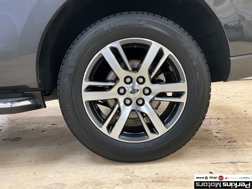 used 2023 Ford Expedition car, priced at $42,738