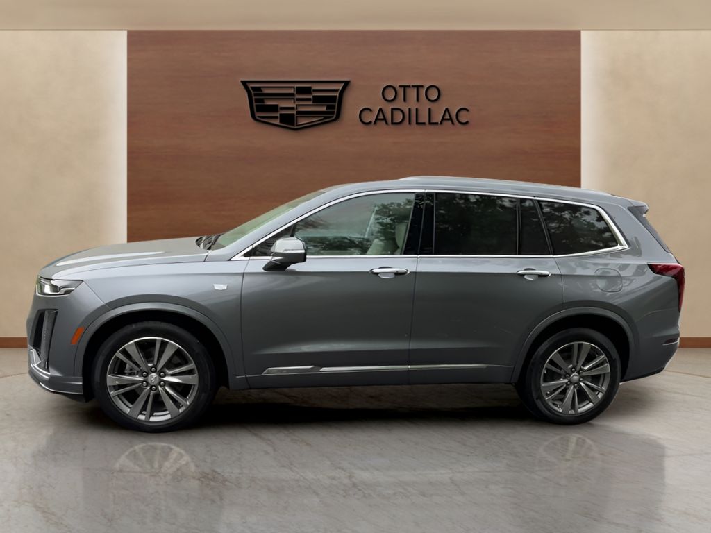 used 2021 Cadillac XT6 car, priced at $35,200