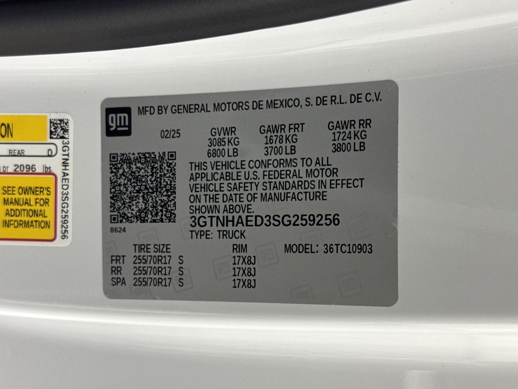 new 2025 GMC Sierra 1500 car, priced at $37,180
