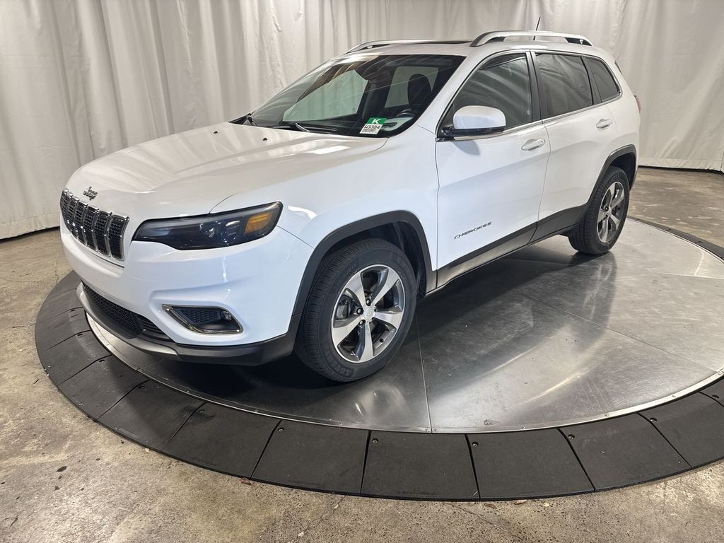used 2019 Jeep Cherokee car, priced at $16,283