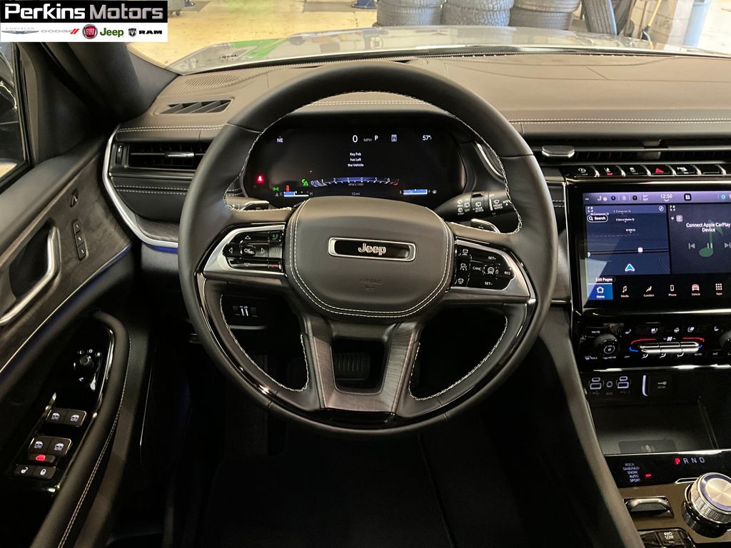 new 2025 Jeep Grand Cherokee car, priced at $59,841