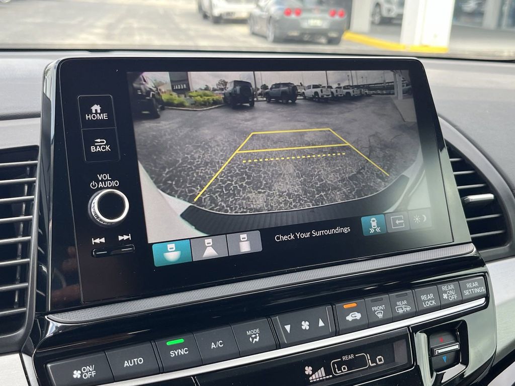 new 2025 Honda Odyssey car, priced at $46,522