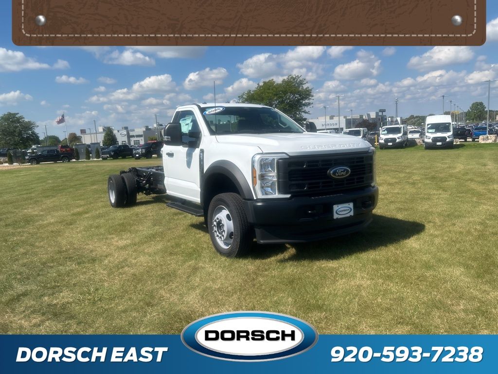 new 2025 Ford F-550SD car, priced at $63,145