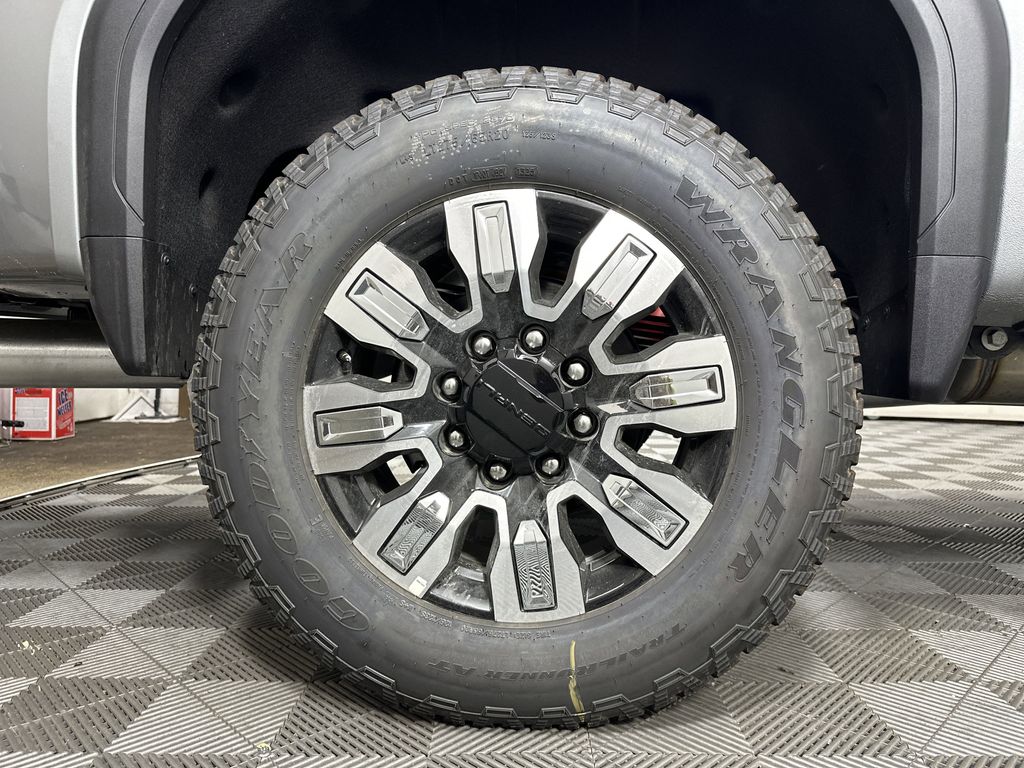 new 2025 GMC Sierra 2500HD car, priced at $85,634