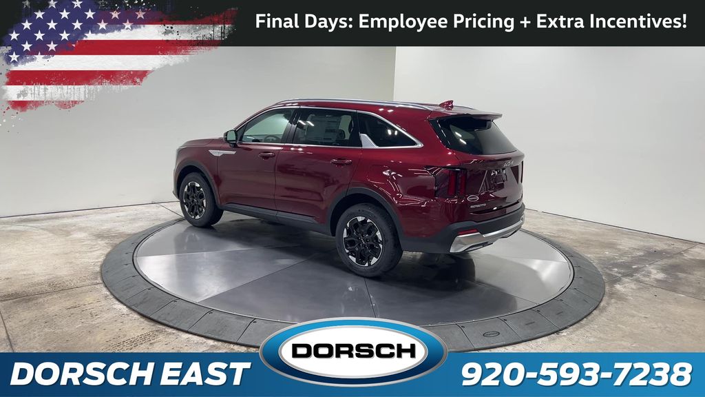 new 2025 Kia Sorento car, priced at $35,652
