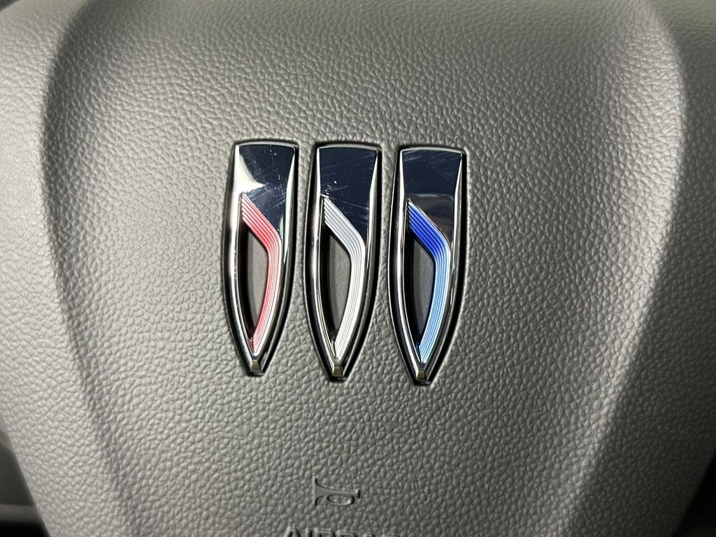 new 2025 Buick Envista car, priced at $29,075