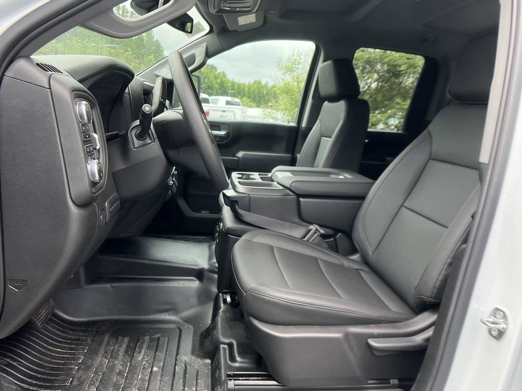 new 2024 GMC Sierra 2500HD car, priced at $47,978