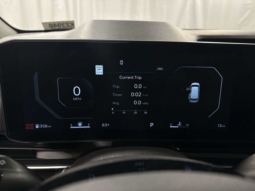 new 2025 Kia Carnival car, priced at $47,912