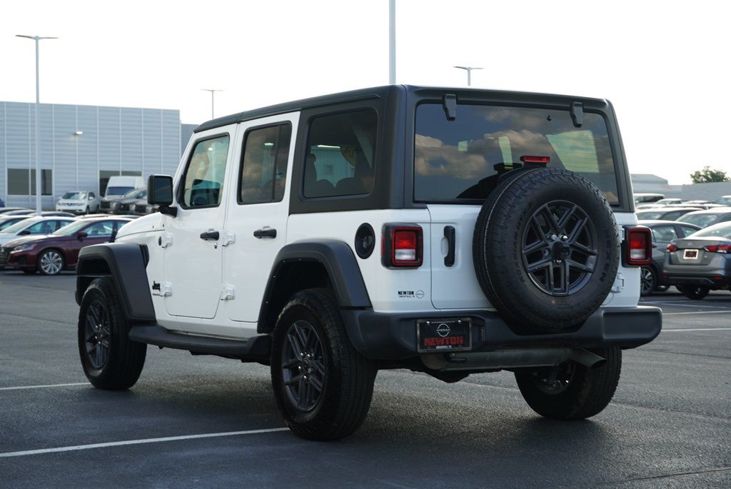 used 2024 Jeep Wrangler car, priced at $39,000