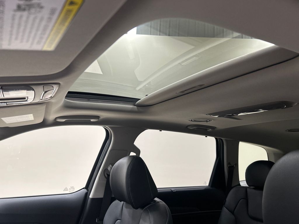 new 2025 Kia Telluride car, priced at $44,044