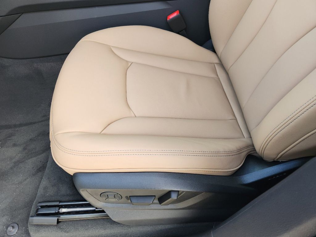 new 2025 Audi Q8 car, priced at $80,870