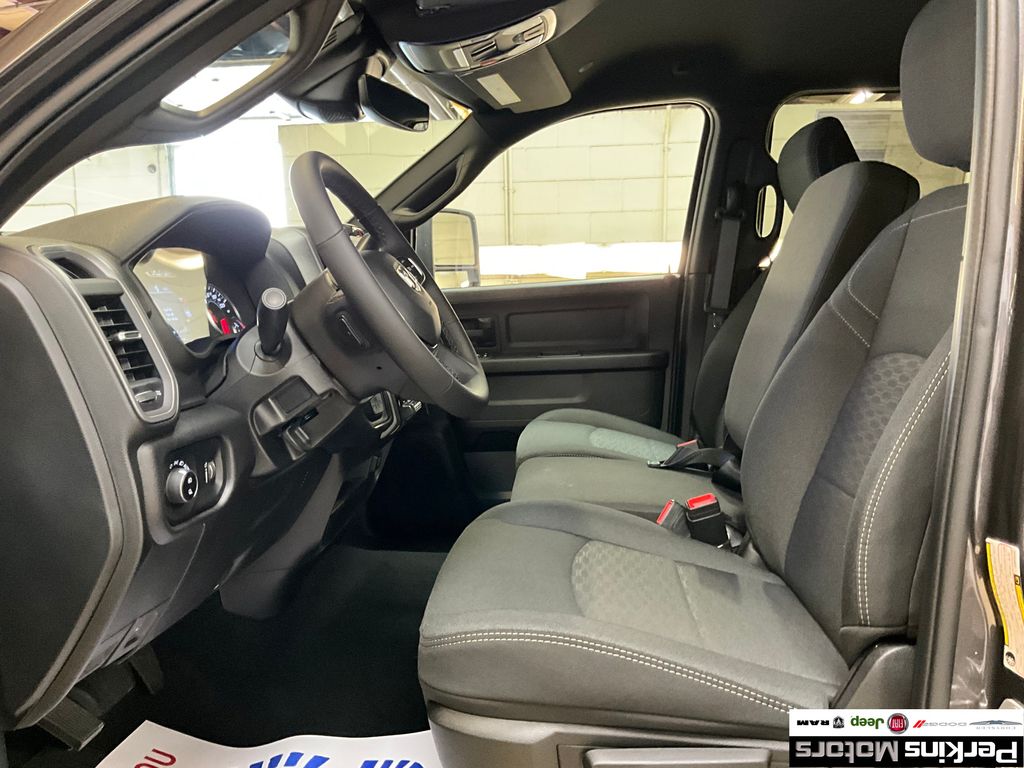 new 2025 Ram 3500 car, priced at $72,674